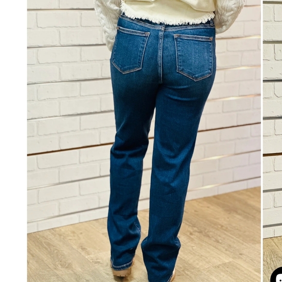 NWT Judy Blue Dad Jeans High Waisted Button Fly Straight Leg Stone Wash Blue 22W - Picture 3 of 13